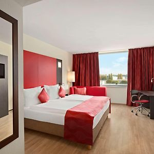 Ramada Encore By Wyndham Geneva